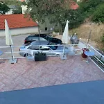 Irma Haus Apartman *