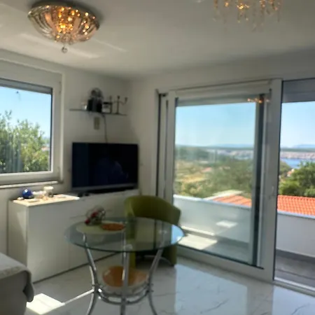 Appartamento Irma Haus Jadranovo